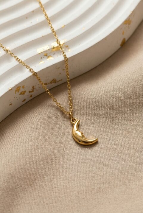Luna Necklace