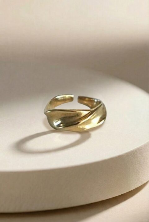 Satin Ring