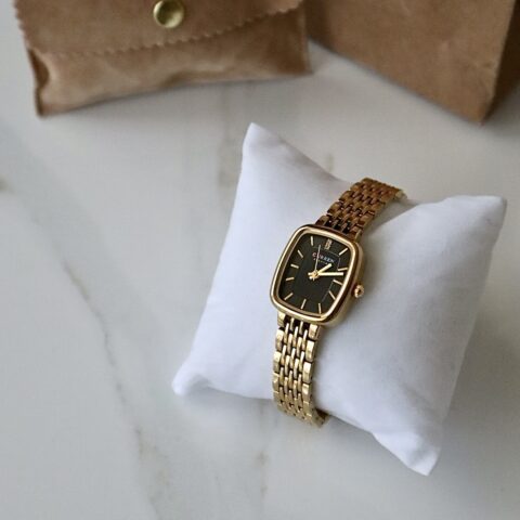 Square Line Watch in Gold and Black