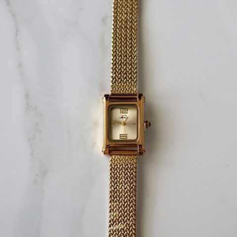 Atene Watch in Gold and Beige
